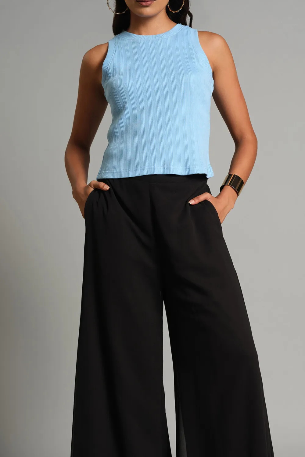 Round Neck Sleeveless Plain Top